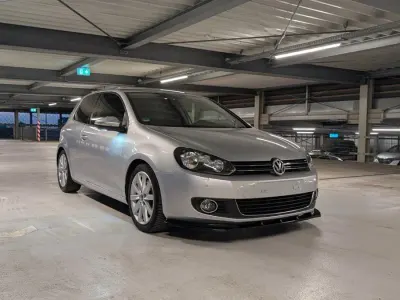 Gebraucht VW Golf VI Highline 160 PS (117 kW) 2011 Silber Kleinwagen