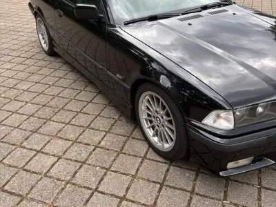 Gebraucht BMW 320 Cabriolet Performance 150 PS (110 kW) 1996 Schwarz Cabrio