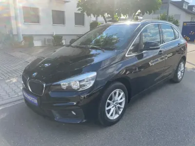Gebraucht BMW 218 Active Tourer 150 PS (110 kW) 2014 Schwarz ii Van / Kleinbus