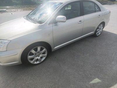 gebraucht Toyota Avensis 