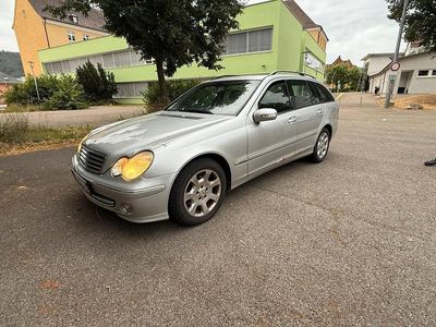Mercedes C220