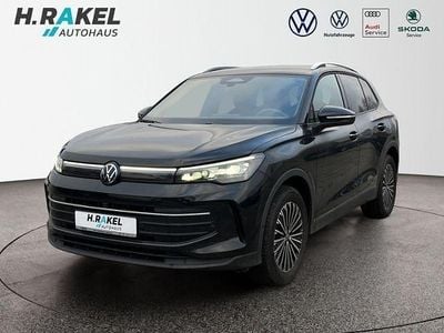 Gebraucht VW Tiguan Goal 150 PS (110 kW) 2025 Schwarz SUV