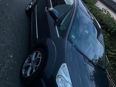 Gebraucht Ford Galaxy 163 PS (119 kW) 2010 Grau Van / Kleinbus