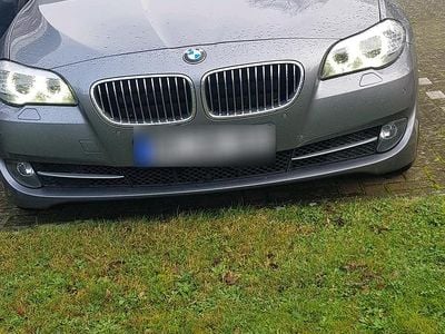 Begagnad BMW 523 204 HK (150 kW) 2010 Grå Sedan