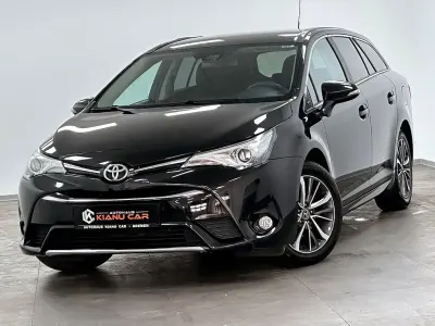 Gebraucht Toyota Avensis Edition-S 147 PS (108 kW) 2017 Schwarz Kombi