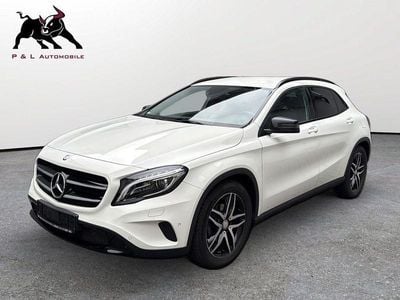 Mercedes GLA220