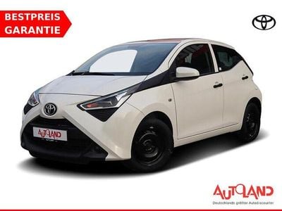 Weiß Gebraucht 2020 Toyota Aygo Business Edition Kleinwagen | 12.490 € (Teuer)
