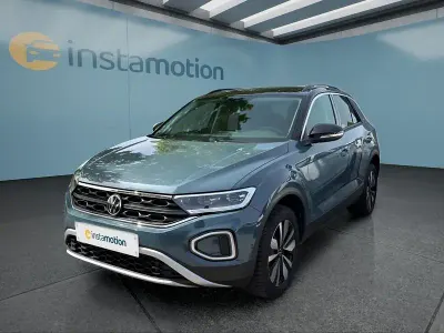 Usata VW T-Roc 116 CV (85 kW) 2024 Blu SUV