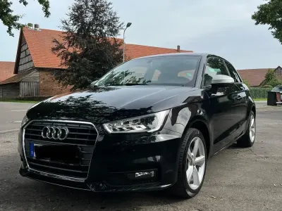 Gebraucht Audi A1 Design 125 PS (91 kW) 2015 Schwarz Kleinwagen