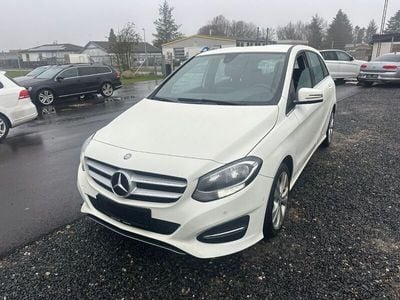 Mercedes B200