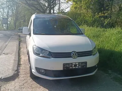 Gebraucht VW Caddy Edition 105 PS (77 kW) 2015 Weiß Van / Kleinbus
