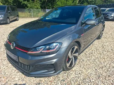 Gebraucht VW Golf VII GTI 230 PS (169 kW) 2018 Grau Limousine