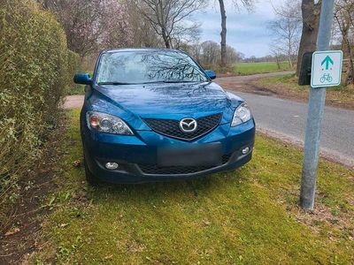 Usata Mazda 3 105 CV (77 kW) 2007 Blu Utilitaria