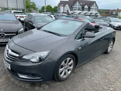 Gebraucht Opel Cascada Innovation 170 PS (125 kW) 2015 Grau Cabrio