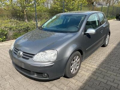 Occasion VW Golf IV Edition 102 PK (75 kW) 2006 Grijs Sedan