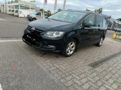Gebraucht VW Sharan 177 PS (130 kW) 2013 Schwarz Van / Kleinbus