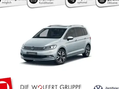 Gebraucht VW Touran Highline 150 PS (110 kW) 2025 Oyster silver metallic Van / Kleinbus