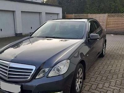 Mercedes E220