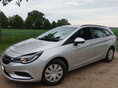 gebraucht Opel Astra Sports Tourer - PKW - Gebrauchtwagen