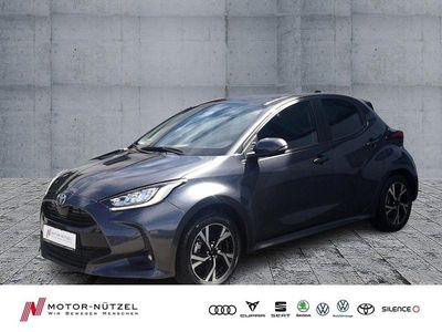 Ny Toyota Yaris Hybrid 116 HK (85 kW) 2026 Grå Sedan