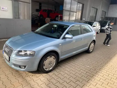 Gebraucht Audi A3 102 PS (75 kW) 2006 Blau Kleinwagen