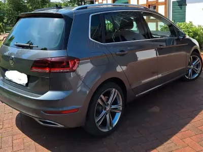 Usata VW Golf 150 CV (110 kW) 2020 Grigio Monovolume