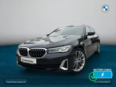 Gebraucht BMW 545e Luxury Line 286 PS (210 kW) 2022 Schwarz Limousine