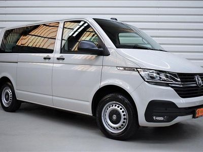 Grau Gebraucht 2021 VW Multivan Van | 39.990 € (Guter Preis)