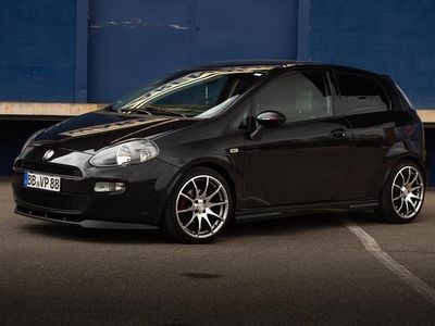 Schwarz Gebraucht 2012 Fiat Punto Evo Sport Kleinwagen | 3.700 € (Etwas zu teuer)
