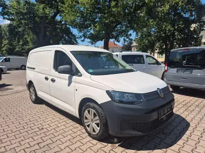 Gebraucht VW Caddy 102 PS (75 kW) 2022 Weiß Van / Kleinbus