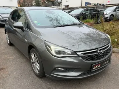 Brugt Opel Astra Active 105 HK (77 kW) 2017 Grå Sedan