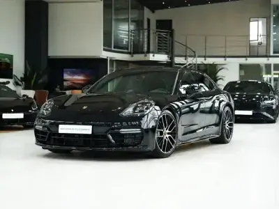 Gebraucht Porsche Panamera 4 Platinum Edition 330 PS (242 kW) 2022 Andere Kleinwagen