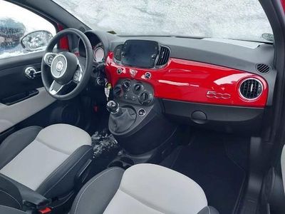 Gebraucht Fiat 500 Dolcevita 69 PS (50 kW) 2022 Rot Limousine