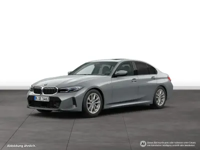 Gebraucht BMW 330 M Sport 258 PS (189 kW) 2026 Grau Limousine