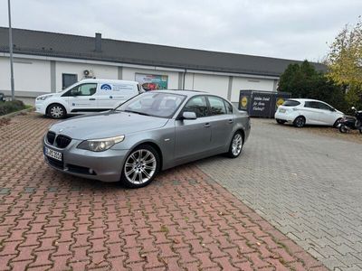 BMW 523