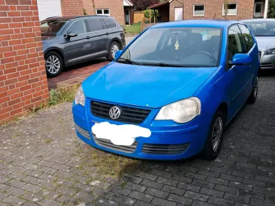 Gebraucht VW Polo 64 PS (47 kW) 2005 Blau Kleinwagen