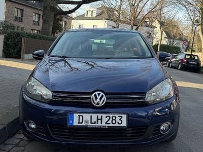 Blau Gebraucht 2009 VW Golf VI Comfortline Kleinwagen | 6.000 € (Etwas zu teuer)