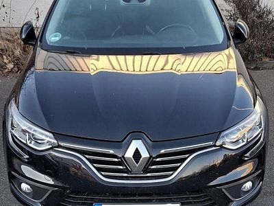 Schwarz Gebraucht 2016 Renault Mégane GrandTour Bose Edition Kombi | 9.750 € (Fairer Preis)