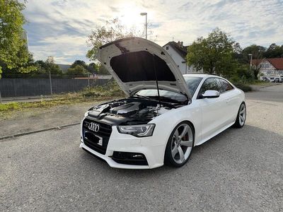 Begagnad Audi S5 Competition 333 HK (244 kW) 2014 Vit Sportkupé