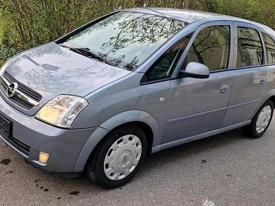 Usata Opel Meriva 101 CV (74 kW) 2005 Argento Monovolume