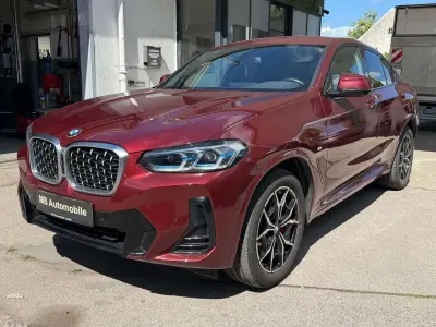 Gebraucht BMW X4 M Sport 286 PS (210 kW) 2022 Rot SUV