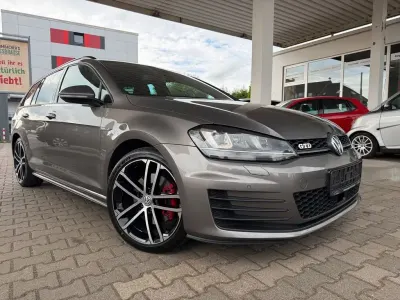 Gebraucht VW Golf VII GTD 184 PS (135 kW) 2015 Grau Kombi