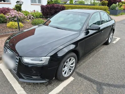 Gebraucht Audi A4 177 PS (130 kW) 2012 Schwarz Limousine
