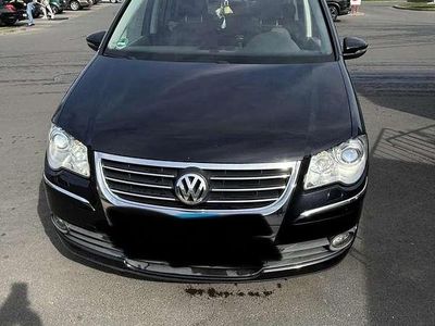 Gebraucht VW Touran Highline 140 PS (102 kW) 2010 Van / Kleinbus