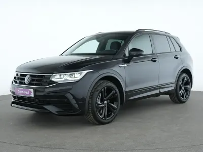 Gebraucht VW Tiguan R-line 190 PS (139 kW) 2023 Deep black SUV