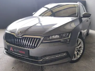 Gebraucht Skoda Superb Style 150 PS (110 kW) 2023 Grau Kombi