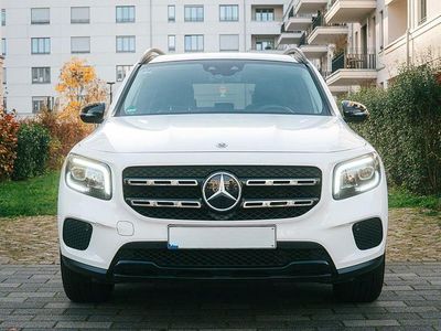Mercedes GLB200