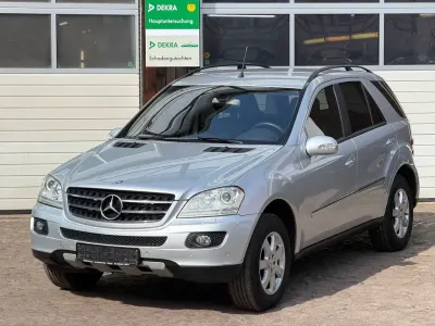 Używany Mercedes ML320 224 KM (164 kW) 2006 Srebrny SUV