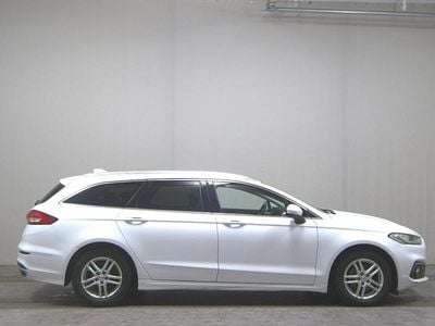 Second-hand Ford Mondeo Titanium 190 CP (139 kW) 2020 Alb Berlinǎ