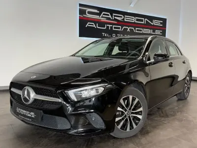 Gebraucht Mercedes A180 116 PS (85 kW) 2023 Schwarz Limousine
